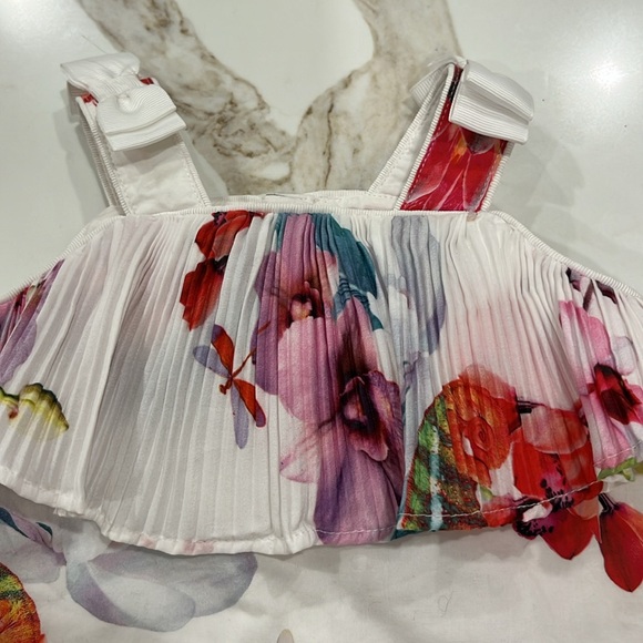 Gorgeous white floral print cotton infant girls snap leg romper from Ted Baker - Picture 2 of 8